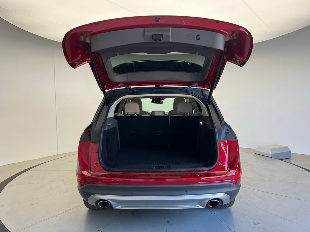 Used 2022 Lincoln Corsair FWD w/ Premium Package image 5