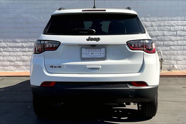 New 2026 Jeep Compass Latitude w/ Quick Order Package 29K image 3