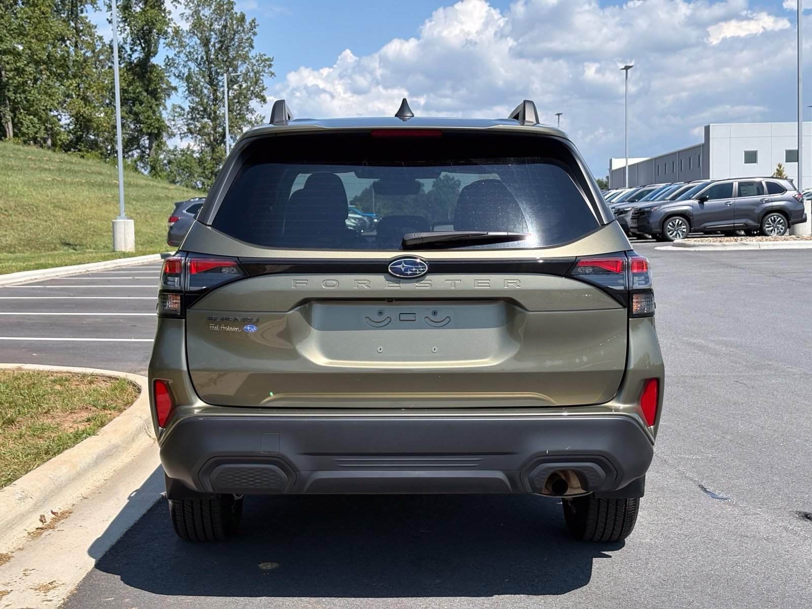 Certified 2025 Subaru Forester Premium w/ Convenience Package #2 AWD/4WD image 10