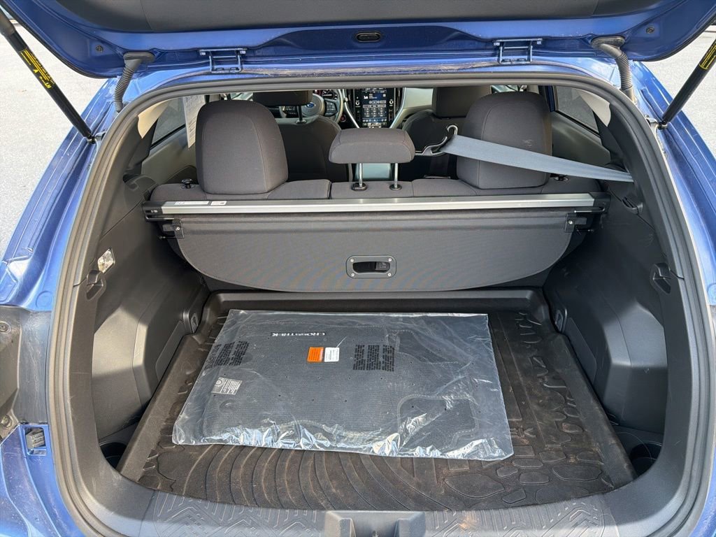 Certified 2025 Subaru Crosstrek 2.0i Premium image 17