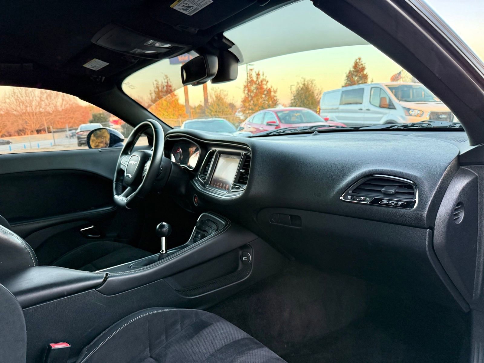 Used 2015 Dodge Challenger SRT Hellcat image 36