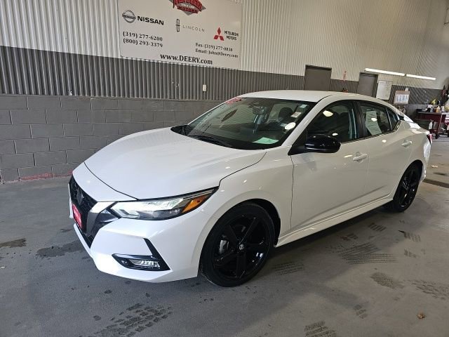 Certified 2022 Nissan Sentra SR w/ Electronics Package image 7