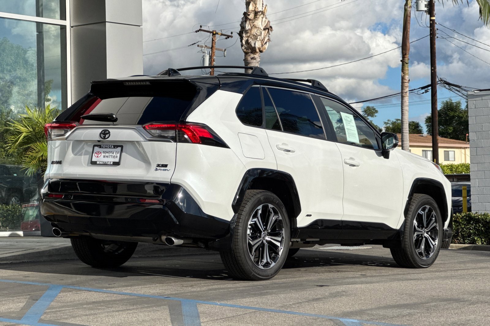 Certified 2025 Toyota RAV4 XSE image 5