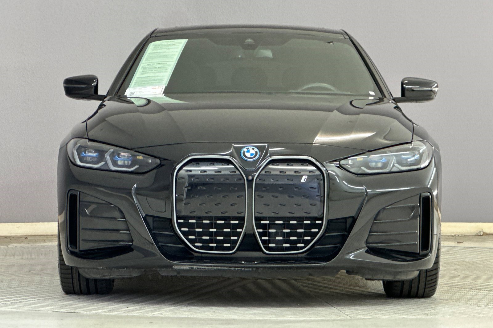 Certified 2024 BMW i4 eDrive40 w/ M Sport Package image 5