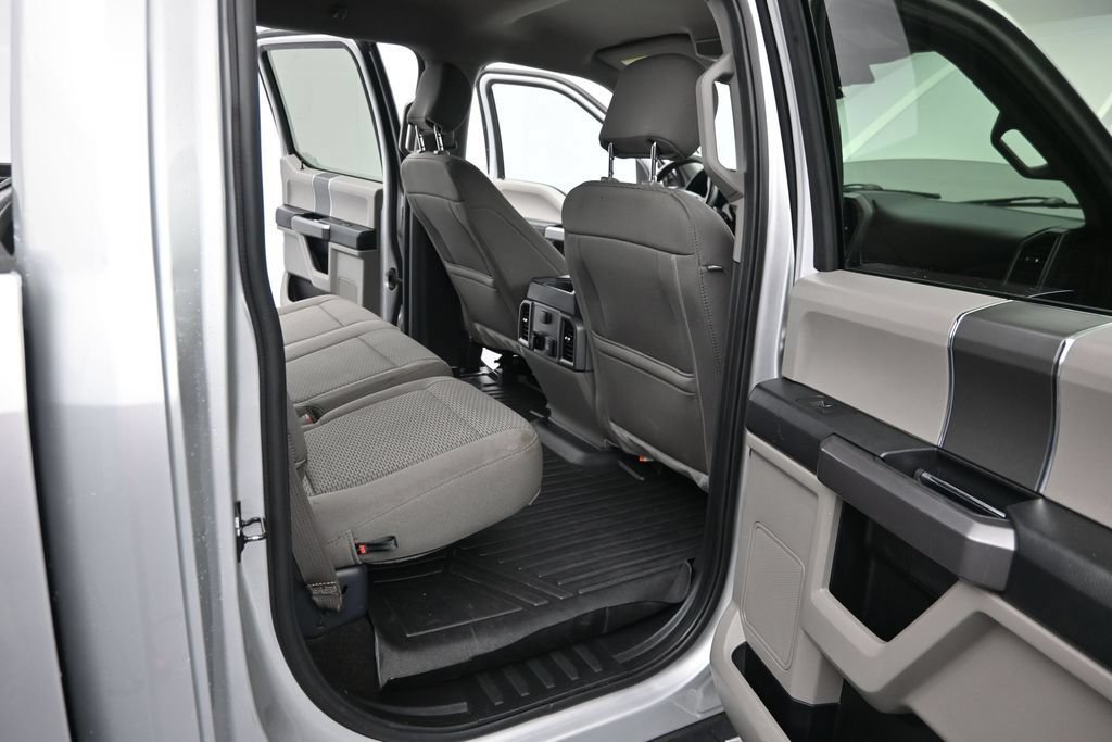 Used 2019 Ford F150 XLT w/ Equipment Group 302A Luxury AWD/4WD image 10