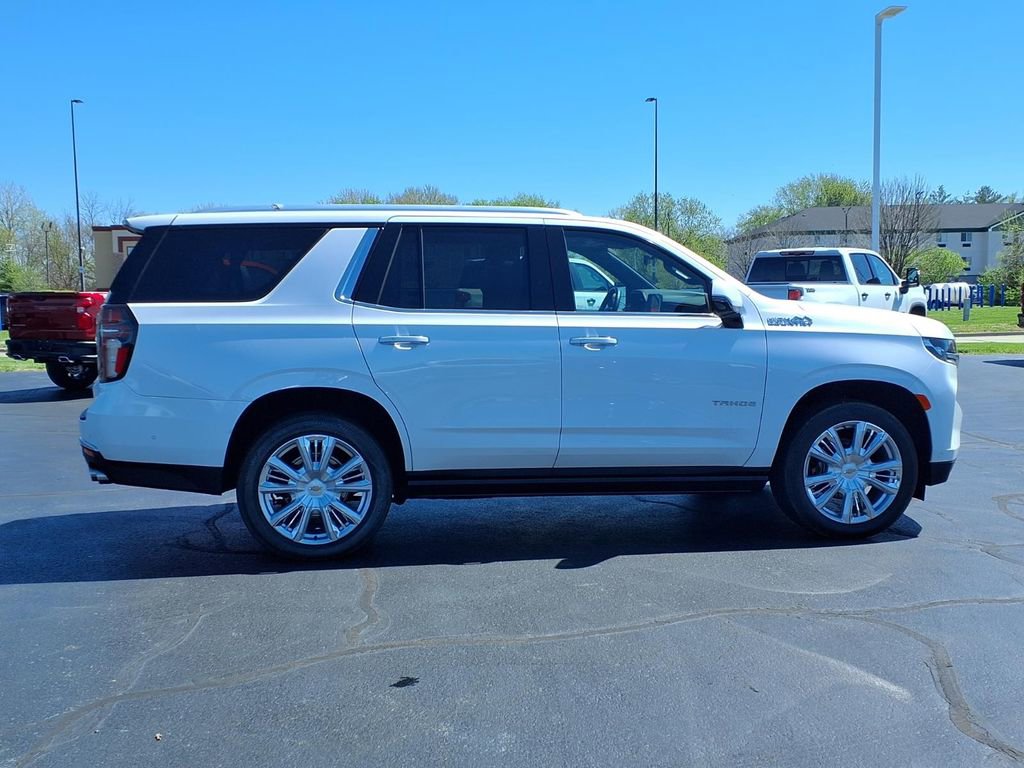 Used 2023 Chevrolet Tahoe High Country w/ Advanced Technology Package AWD/4WD image 35