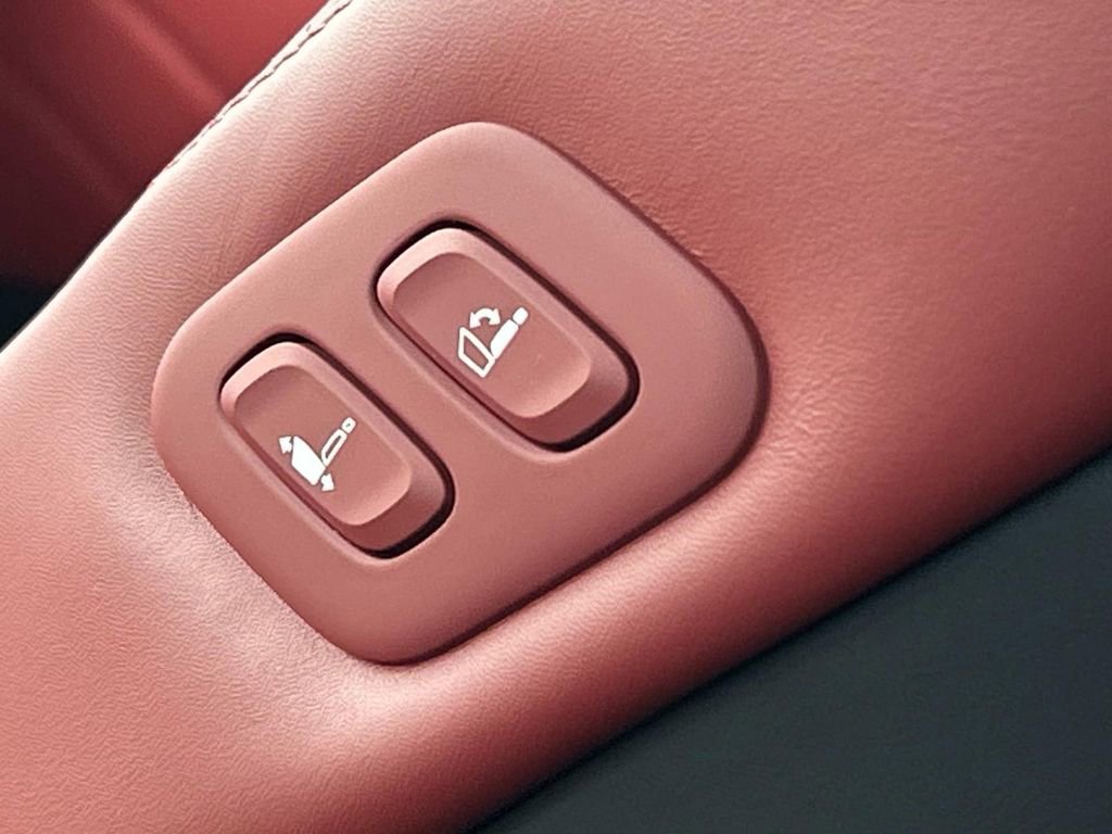 New 2026 Genesis GV80 3.5T e-SC AWD/4WD image 25