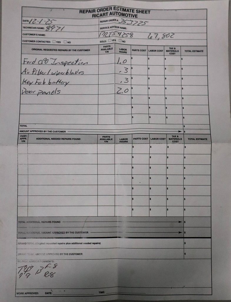 Used 2023 Cadillac XT4 Premium Luxury image 4