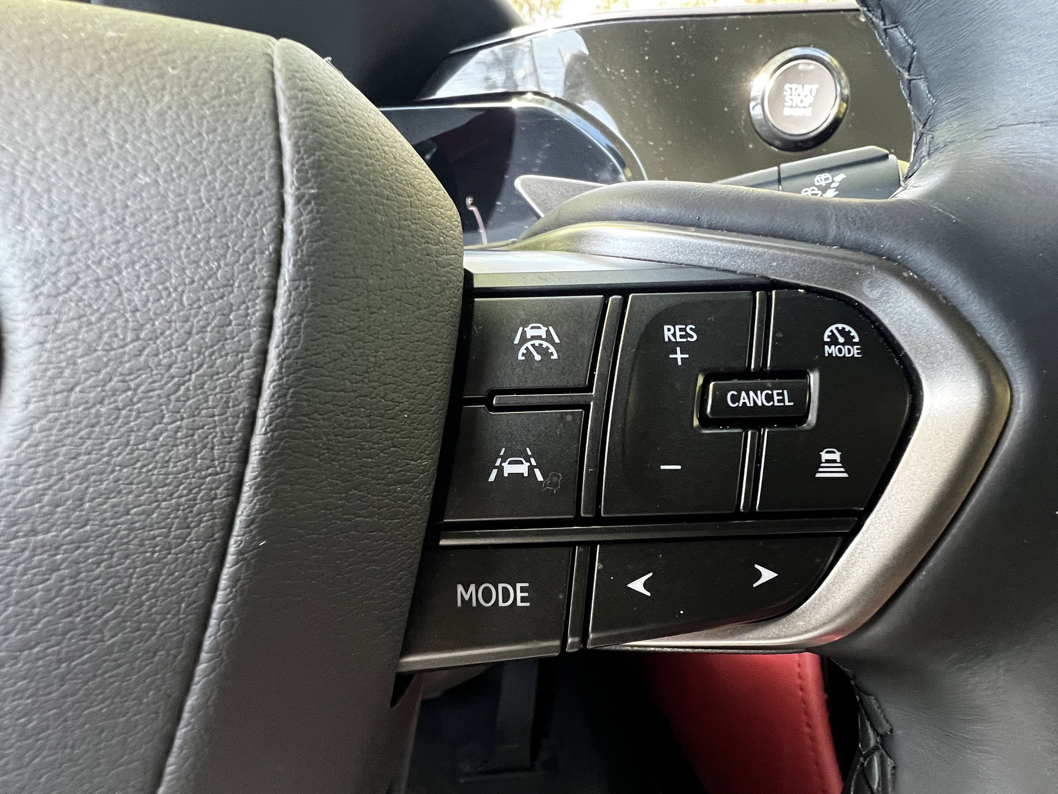 Used 2025 Lexus NX 250 FWD w/ Towing Package (2000 Lbs) image 19