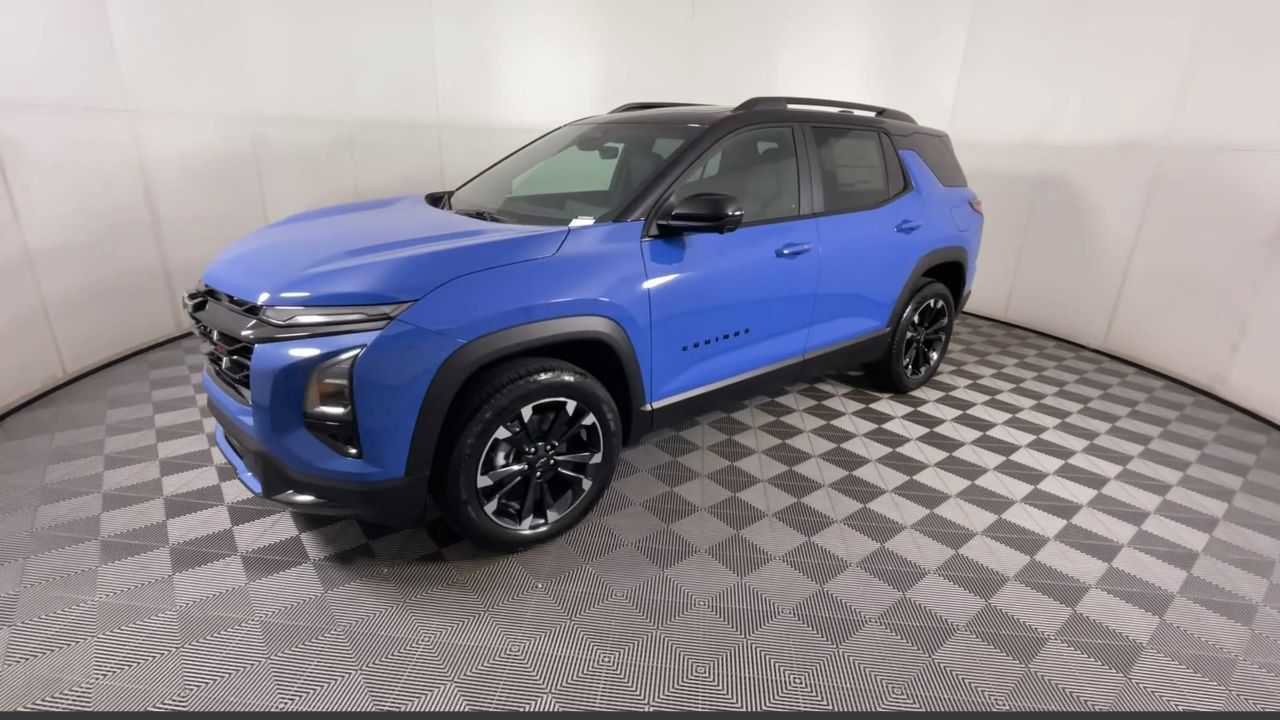 Certified 2025 Chevrolet Equinox RS w/ Safety and Technology Package image 7