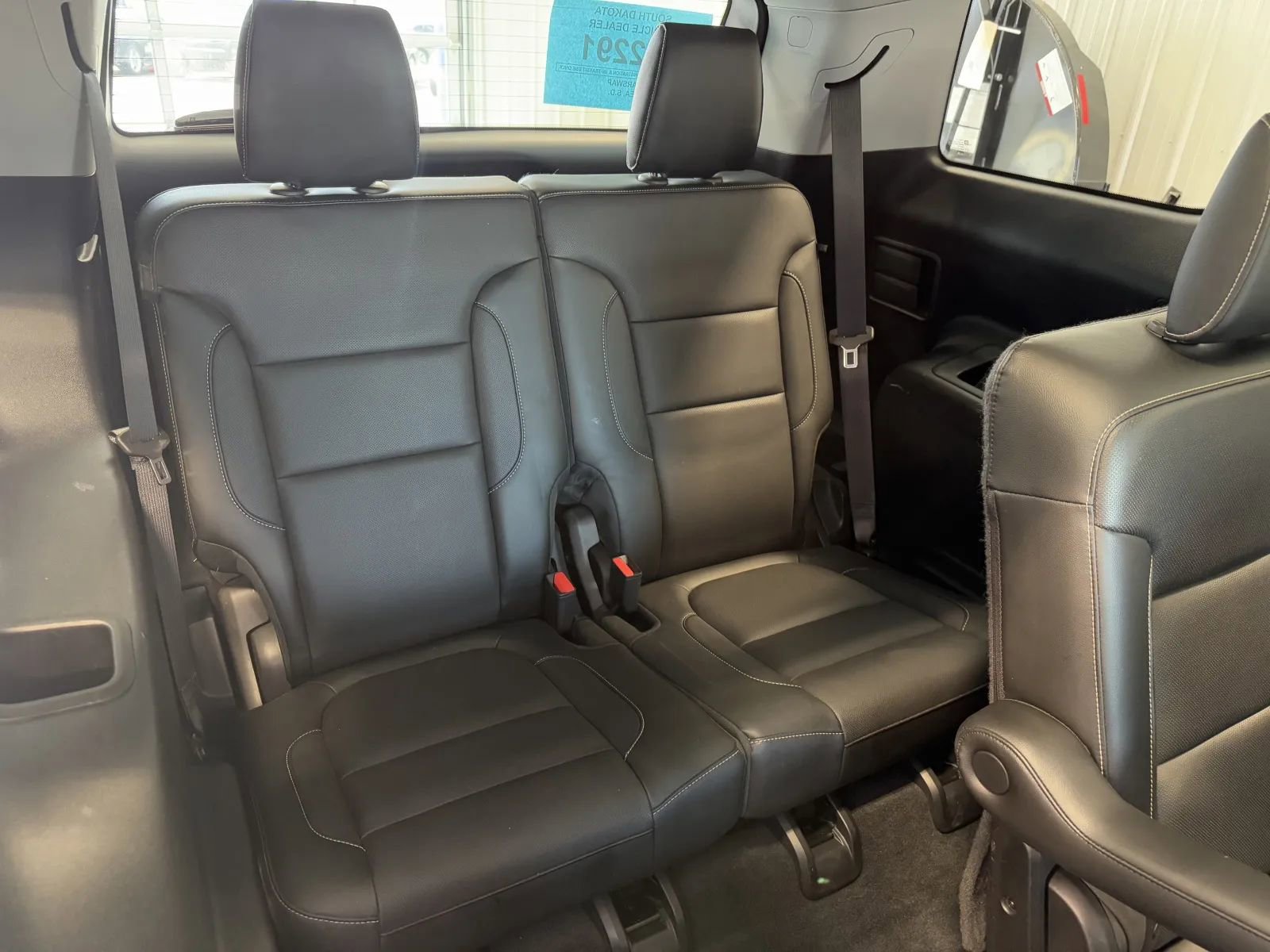 Used 2019 GMC Acadia SLT w/ Black Edition AWD/4WD image 26