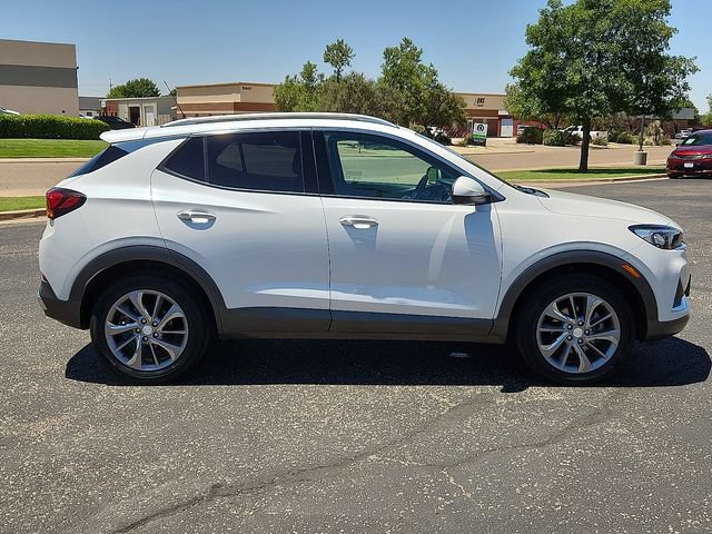 Certified 2023 Buick Encore GX Essence w/ Experience Buick Package AWD/4WD image 5
