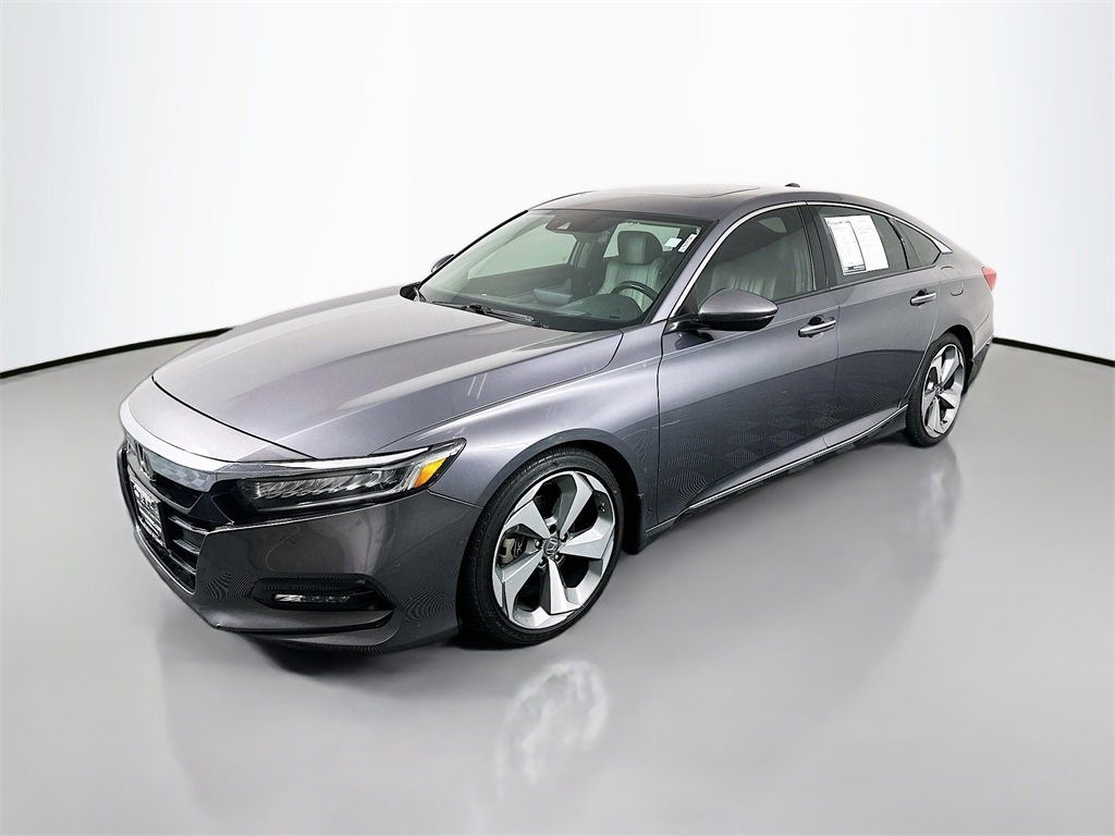 Used 2019 Honda Accord Touring image 3