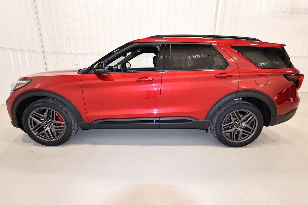 New 2026 Ford Explorer ST image 5