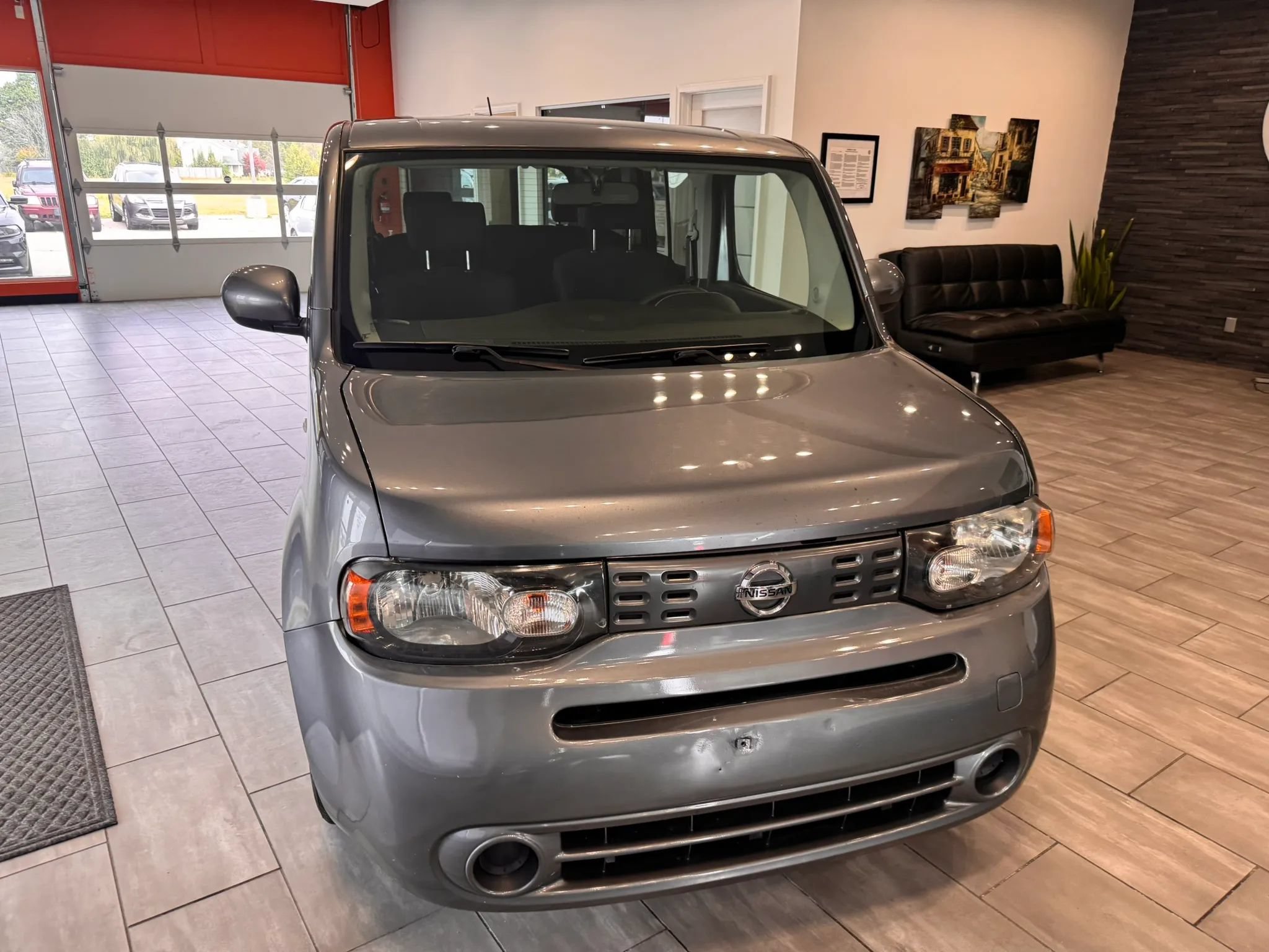 Used 2012 Nissan Cube 1.8 S w/ Interior Designer Pkg FWD image 3