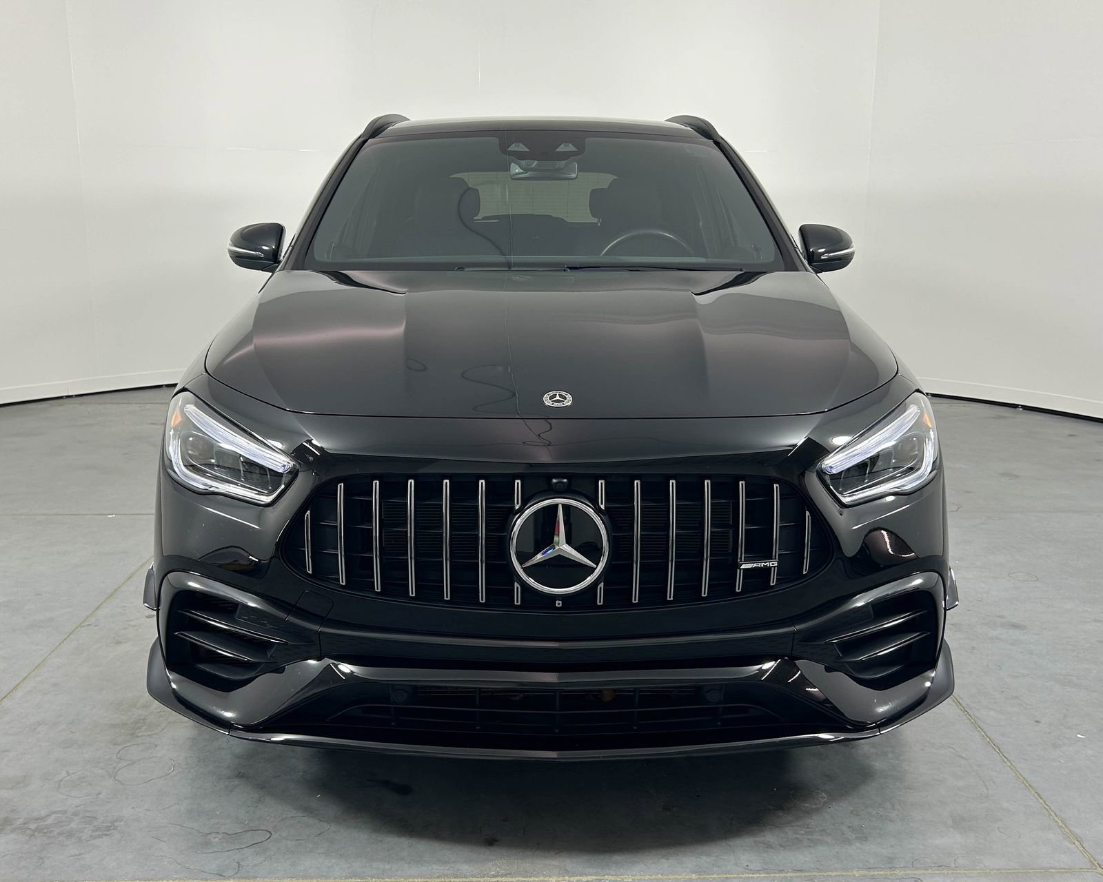 Used 2023 Mercedes-Benz GLA 45 AMG 4MATIC image 2