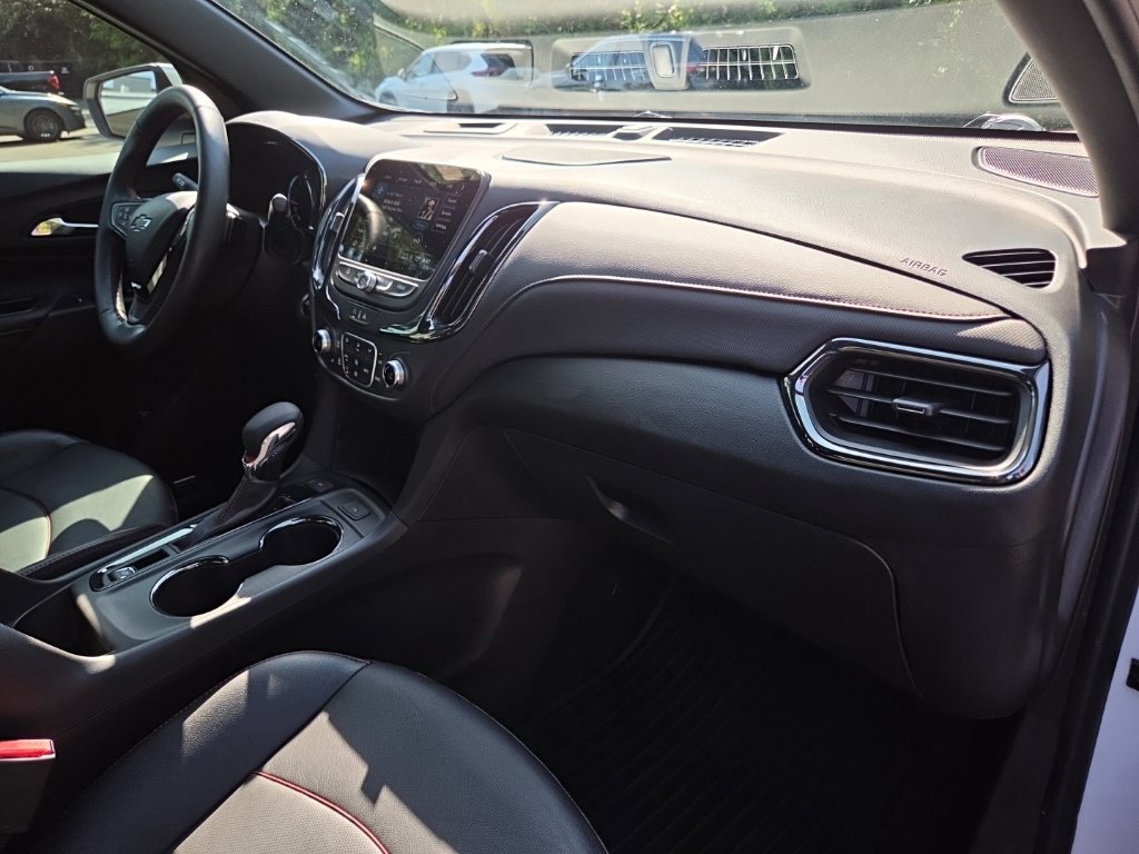 Used 2024 Chevrolet Equinox RS w/ RS Leather Package AWD/4WD image 36