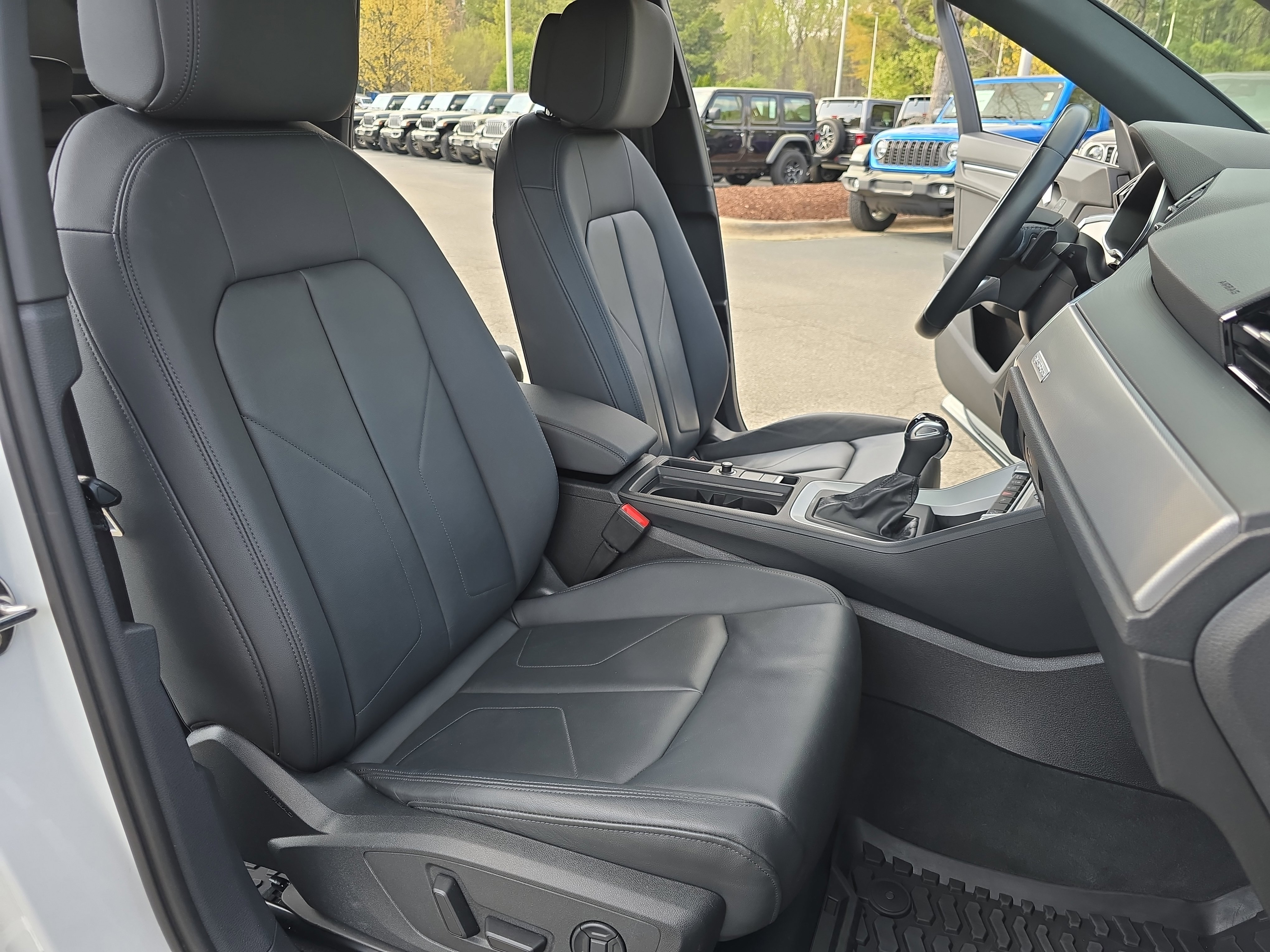 Used 2022 Audi Q3 2.0T Premium Plus image 10