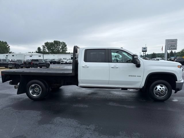Used 2022 Chevrolet Silverado 3500 LT w/ Convenience Package AWD/4WD image 6