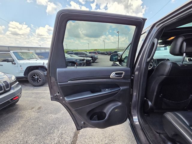 Used 2016 Jeep Grand Cherokee Limited RWD image 29