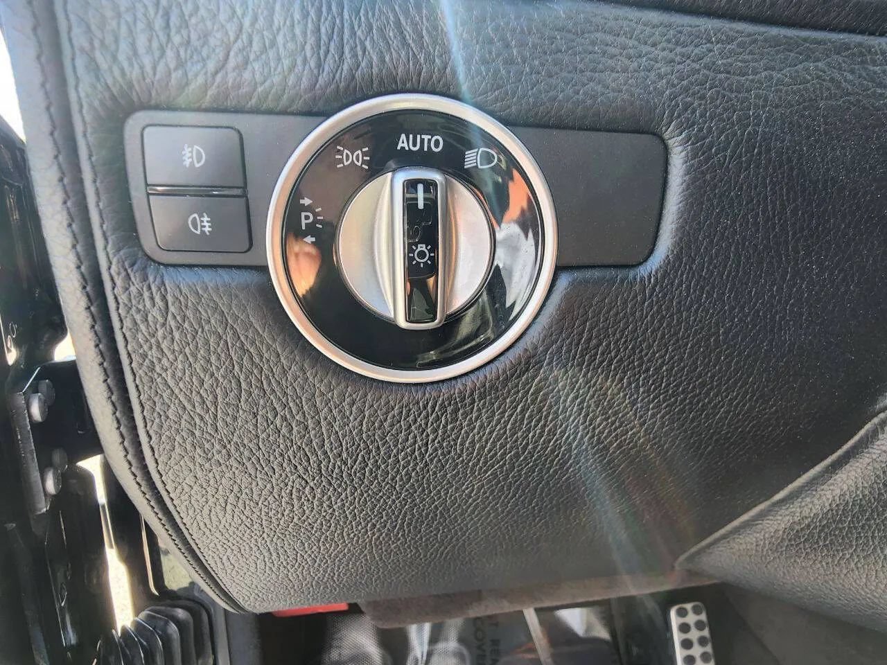 Used 2015 Mercedes-Benz G 550 image 17