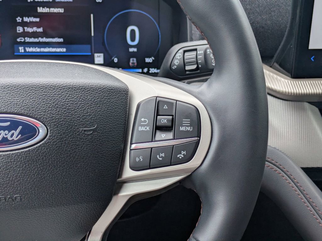 Used 2025 Ford Explorer Active image 19