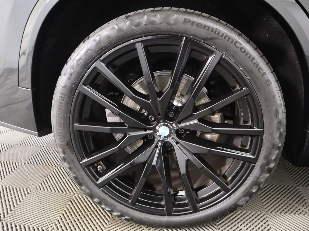 Certified 2023 BMW X5 xDrive40i w/ Executive Package image 33