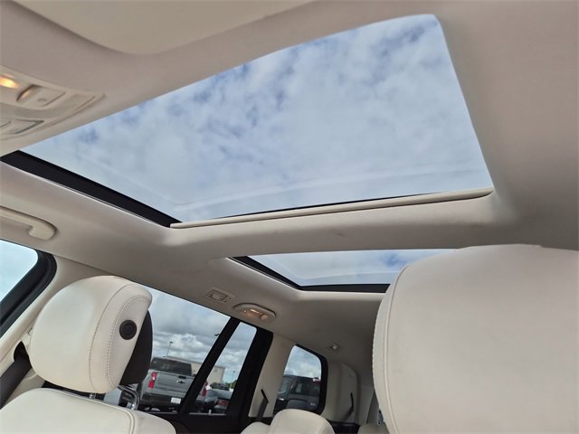 Used 2019 Mercedes-Benz GLS 550 4MATIC w/ Grand Edition Package image 18