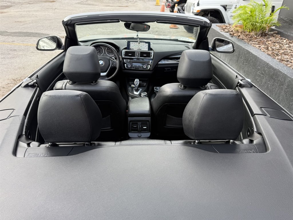 Used 2017 BMW 230i Convertible RWD image 18