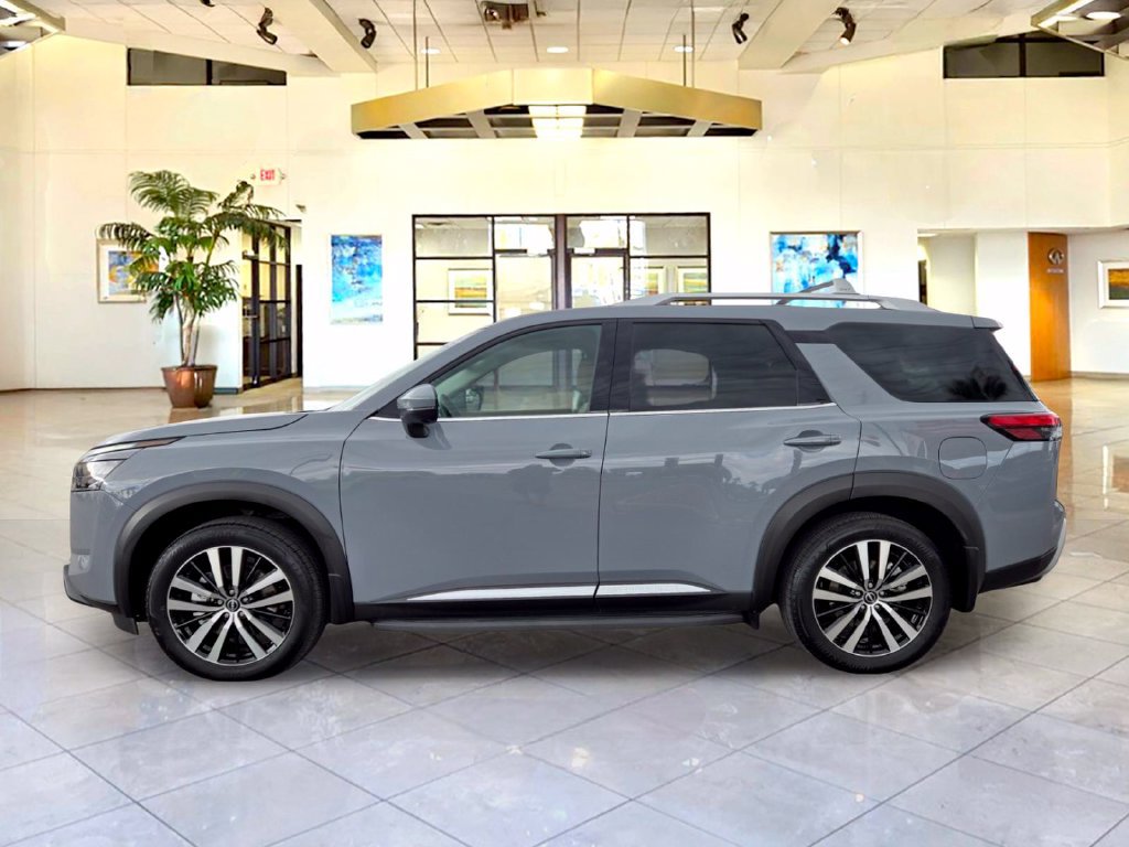Certified 2025 Nissan Pathfinder Platinum w/ Lighting Package (N93) FWD image 8
