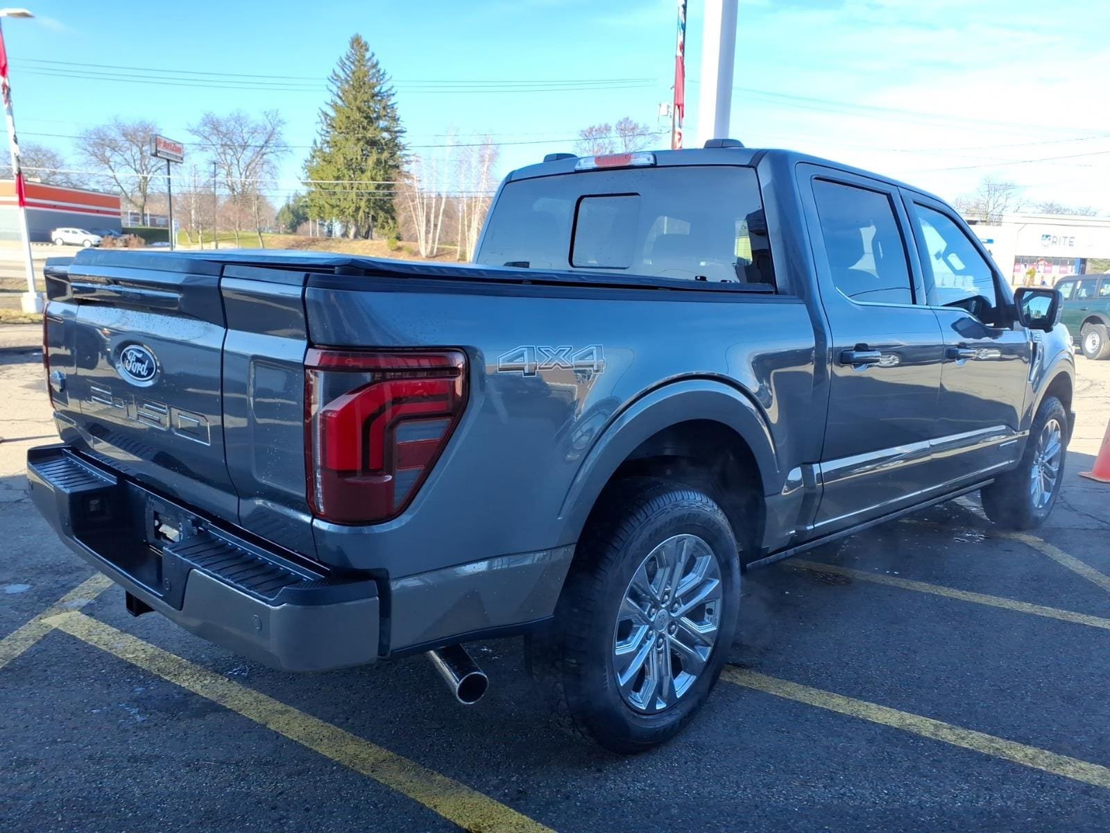 Used 2025 Ford F150 King Ranch AWD/4WD image 5