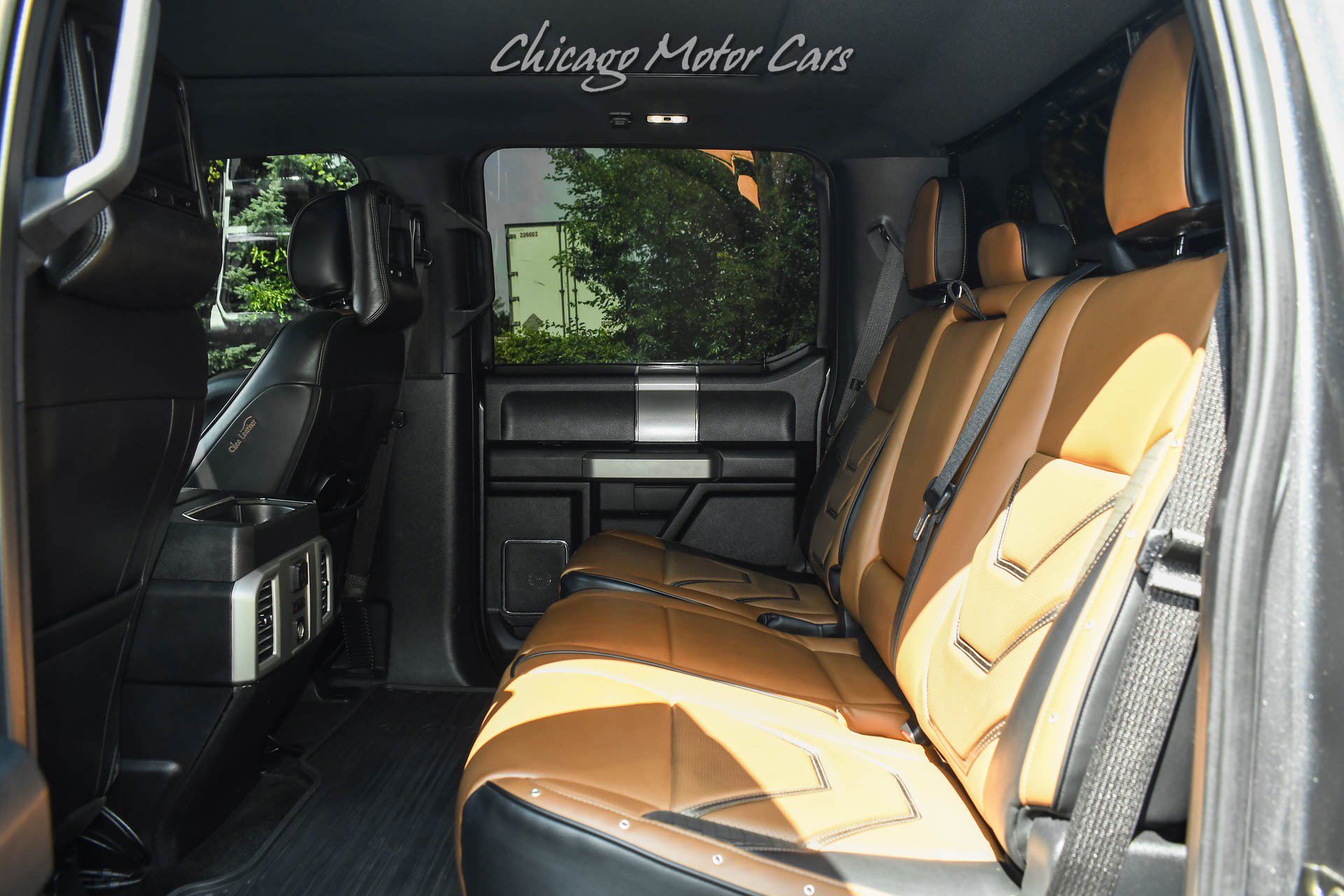 Used 2015 Ford F150 Lariat w/ Equipment Group 502A Luxury AWD/4WD image 25