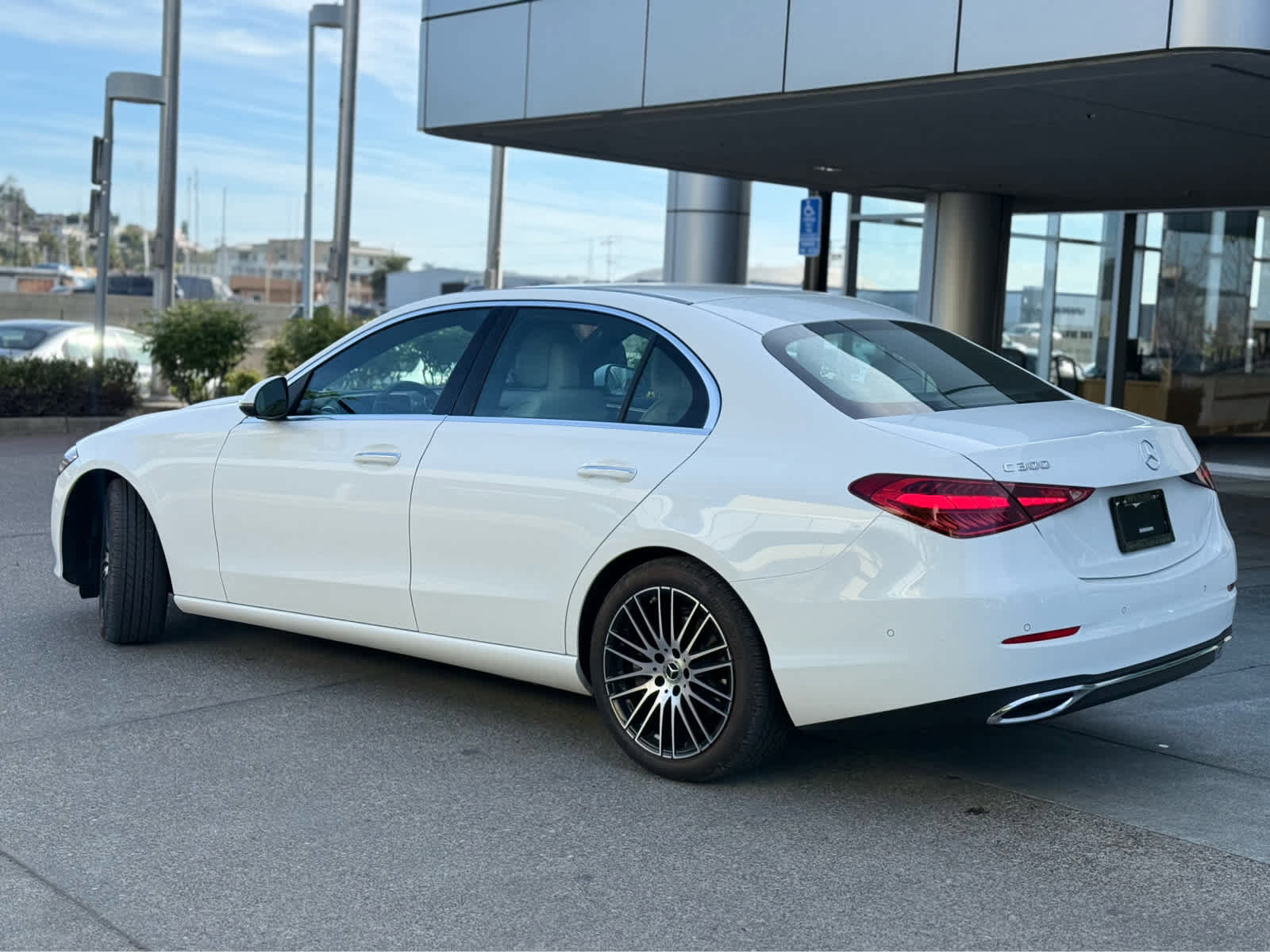 Used 2026 Mercedes-Benz C 300 Sedan image 3