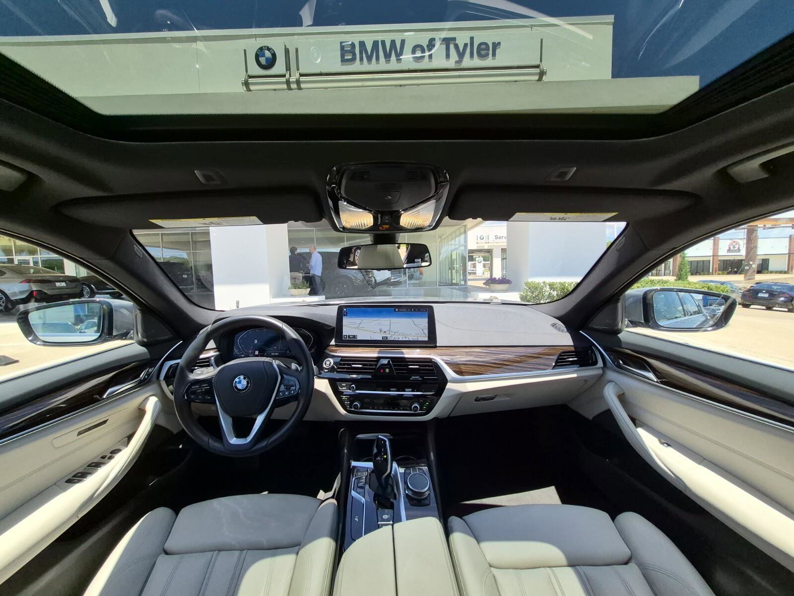 Certified 2023 BMW 530i w/ Premium Package RWD image 21