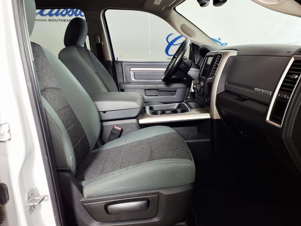 Used 2019 RAM 1500 Lone Star RWD image 12