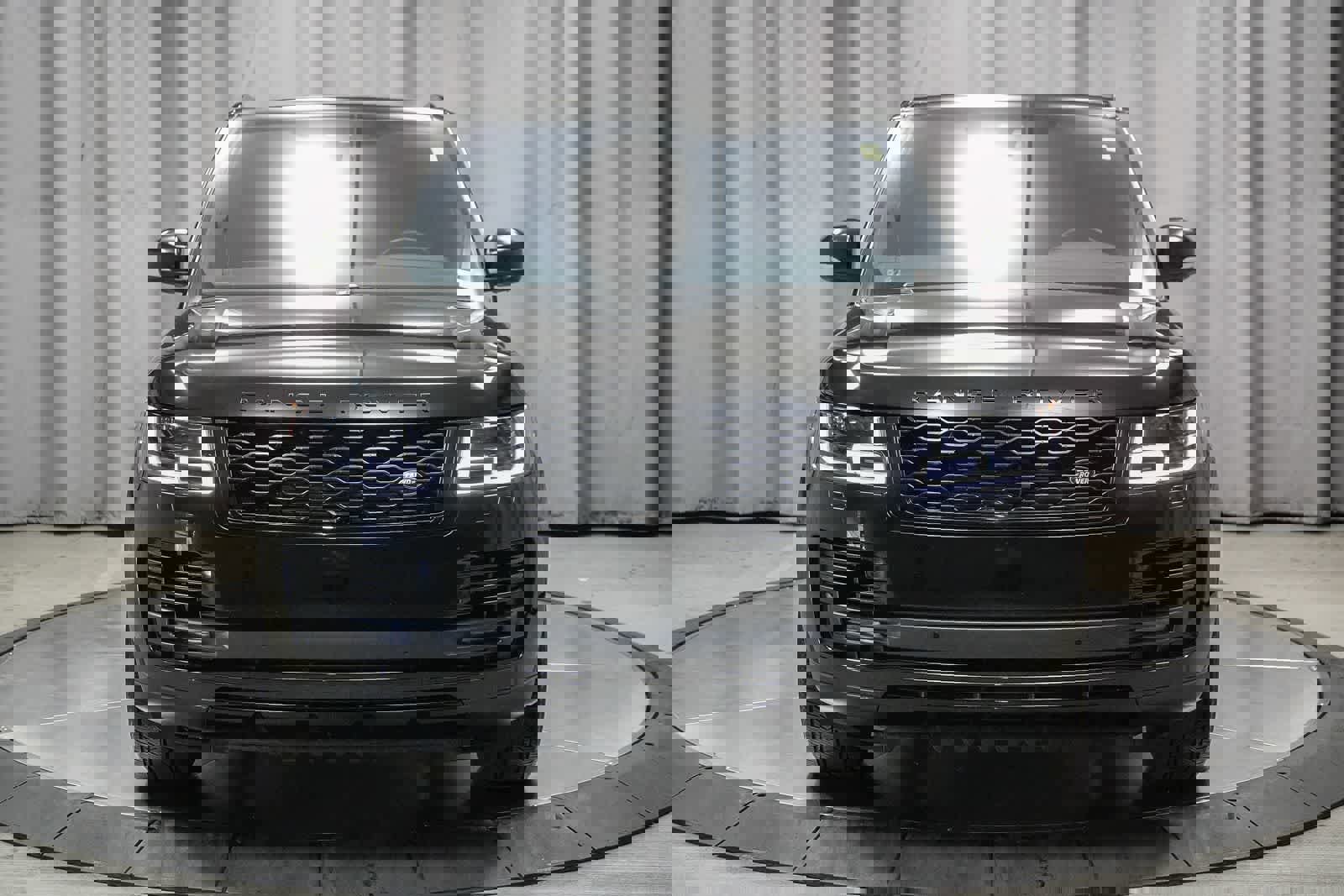 Used 2022 Land Rover Range Rover Westminster Edition image 2