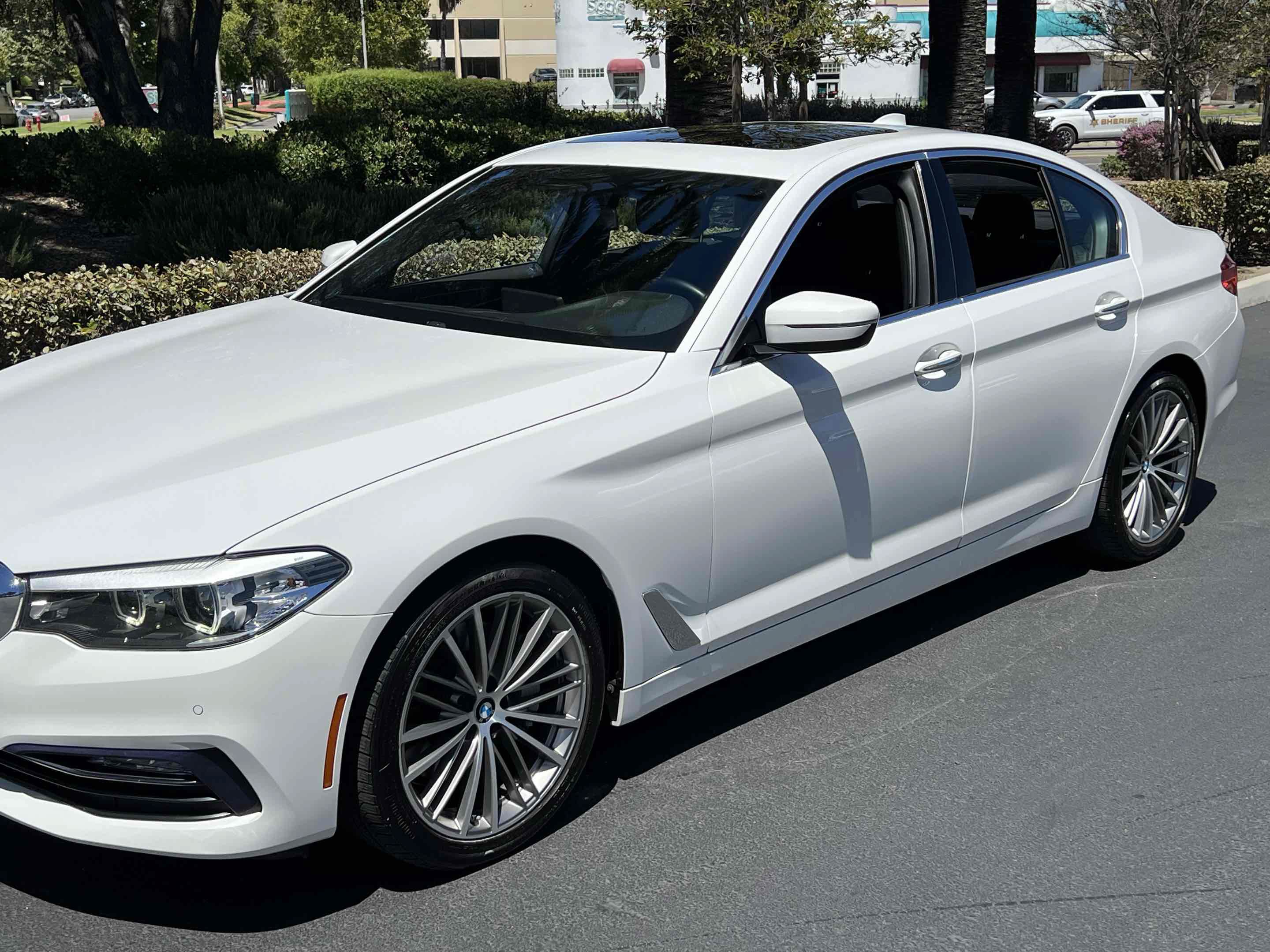 Used 2017 BMW 540i RWD image 43