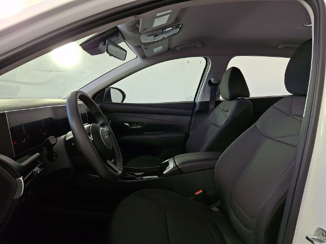Certified 2025 Hyundai Tucson SE FWD image 16