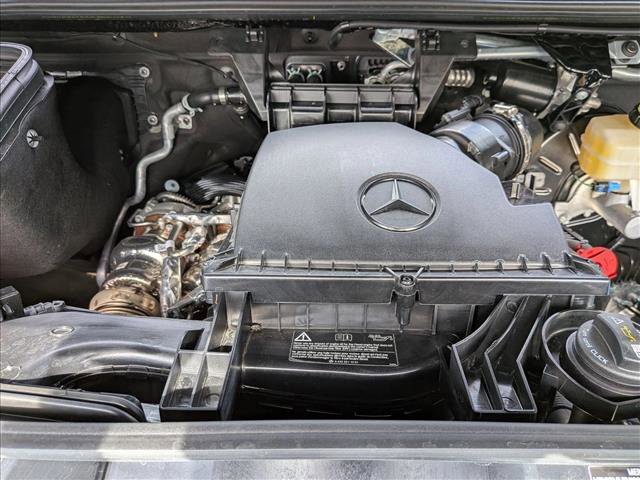 Used 2025 Mercedes-Benz Sprinter 2500 image 21