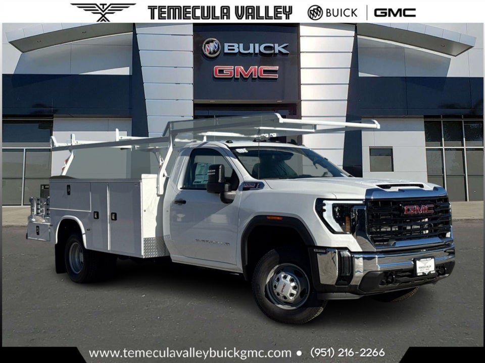 New 2025 GMC Sierra 3500 Pro w/ Fleet Convenience Package