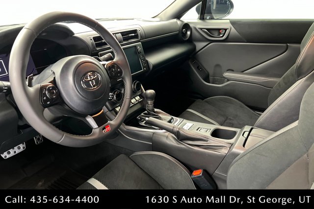 Used 2023 Toyota GR86 Premium w/ ALL Weather Mat Package (TMS) RWD image 15