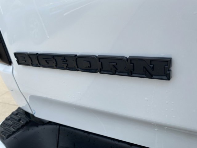 New 2026 RAM 1500 4x4 Crew Cab image 10