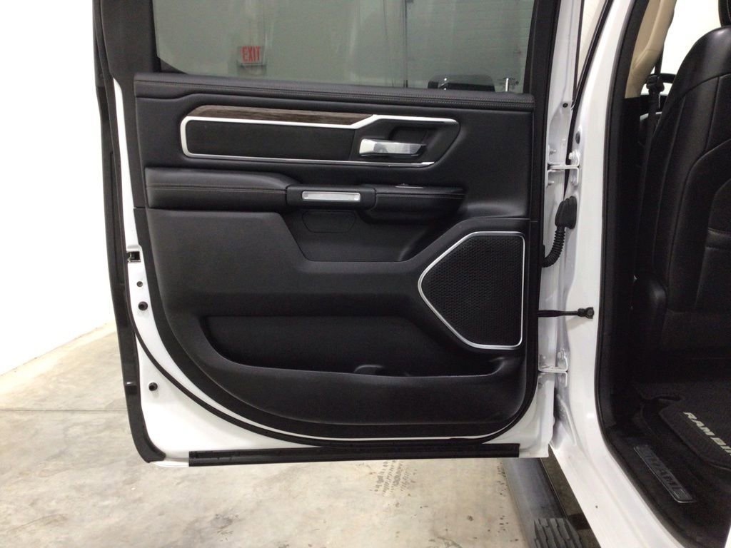 Used 2020 RAM 1500 Laramie w/ Off Road Group image 23