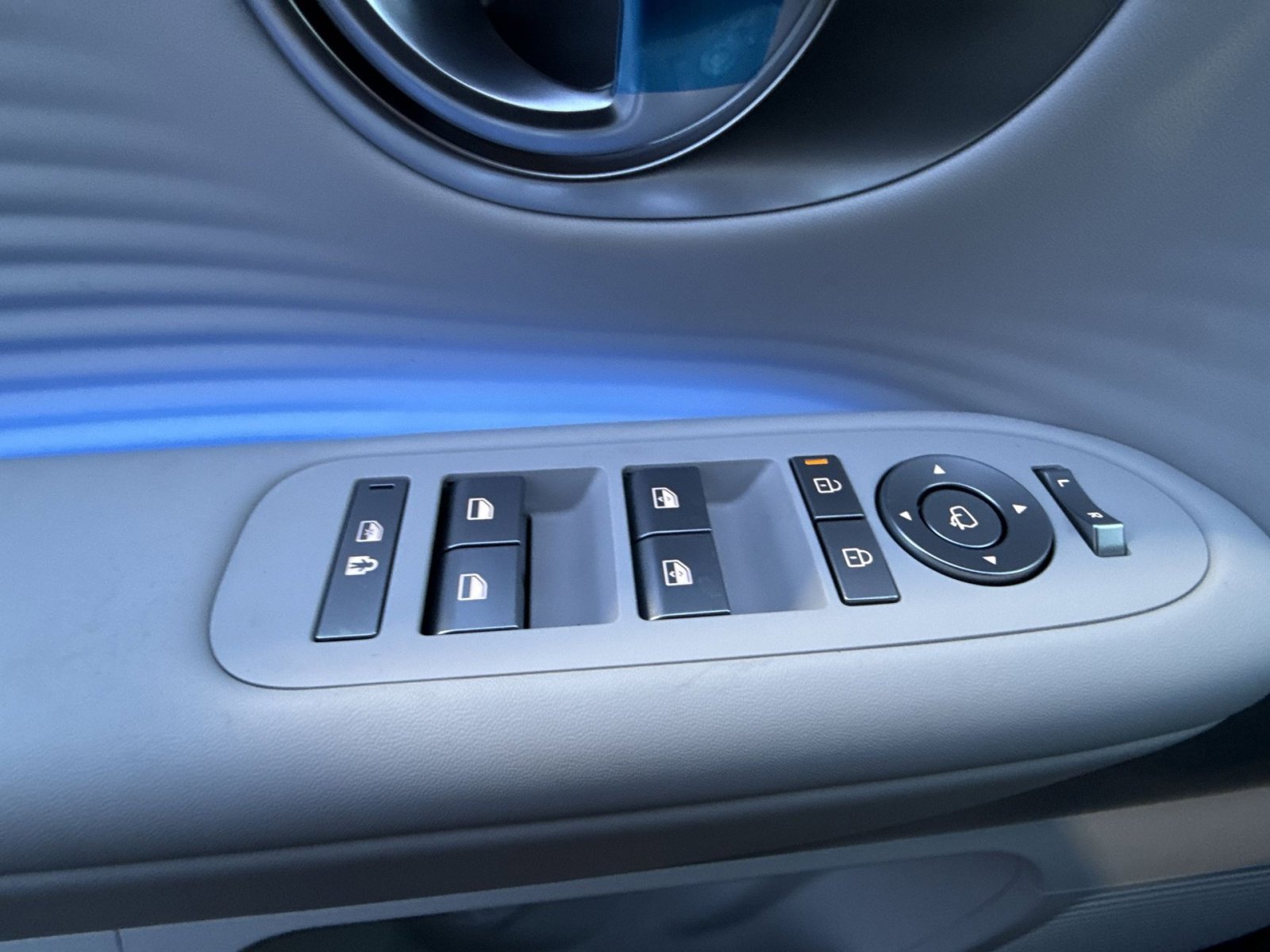 New 2026 Hyundai Ioniq 9 SEL image 15