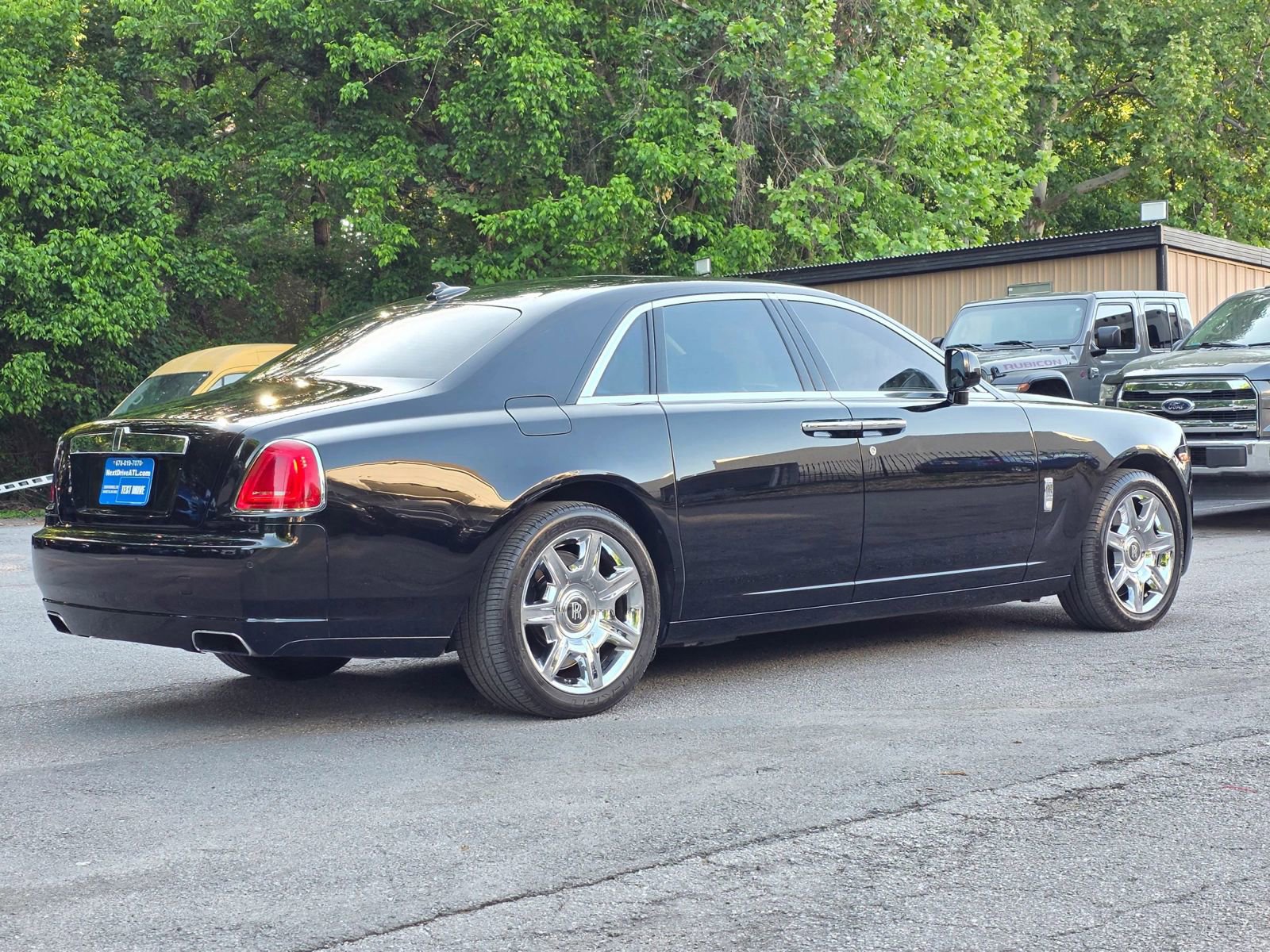 Used 2011 Rolls-Royce Ghost RWD image 7