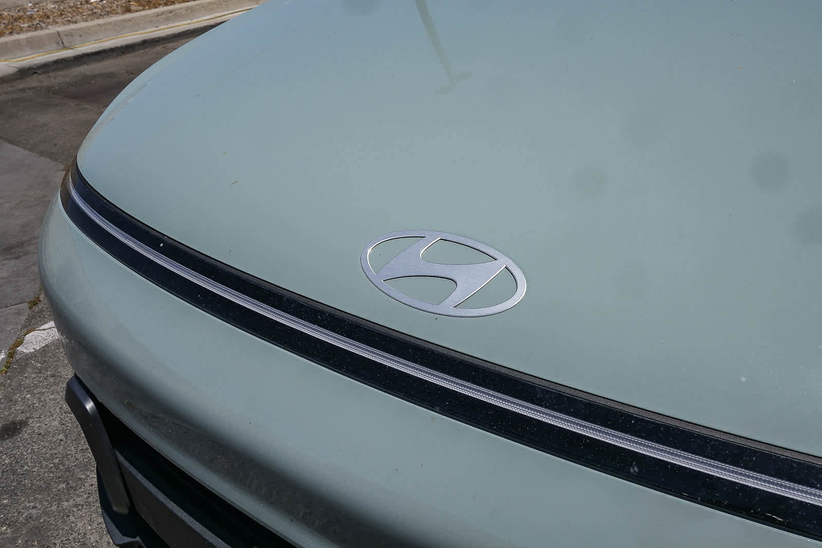 Used 2024 Hyundai Kona SEL FWD image 4