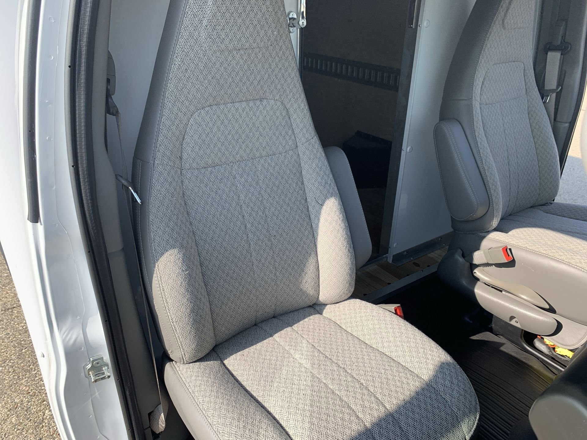 New 2025 GMC Savana 3500 w/ Power Convenience Package RWD image 46
