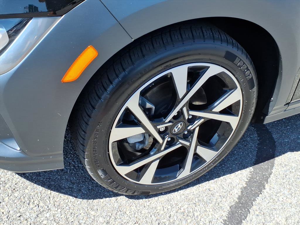 Used 2023 Hyundai Kona Limited w/ Cargo Package image 10