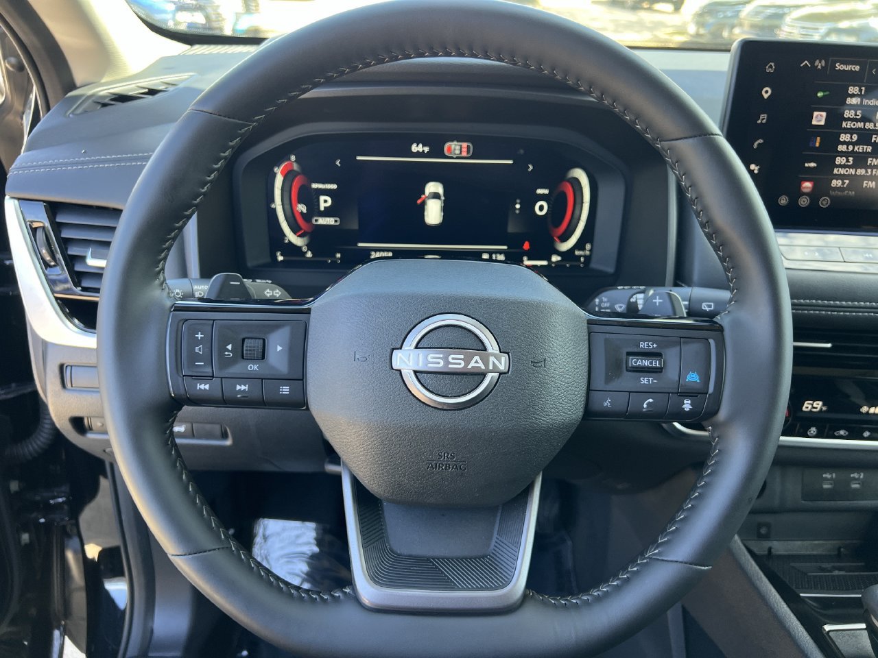 Used 2026 Nissan Rogue SL AWD/4WD image 11