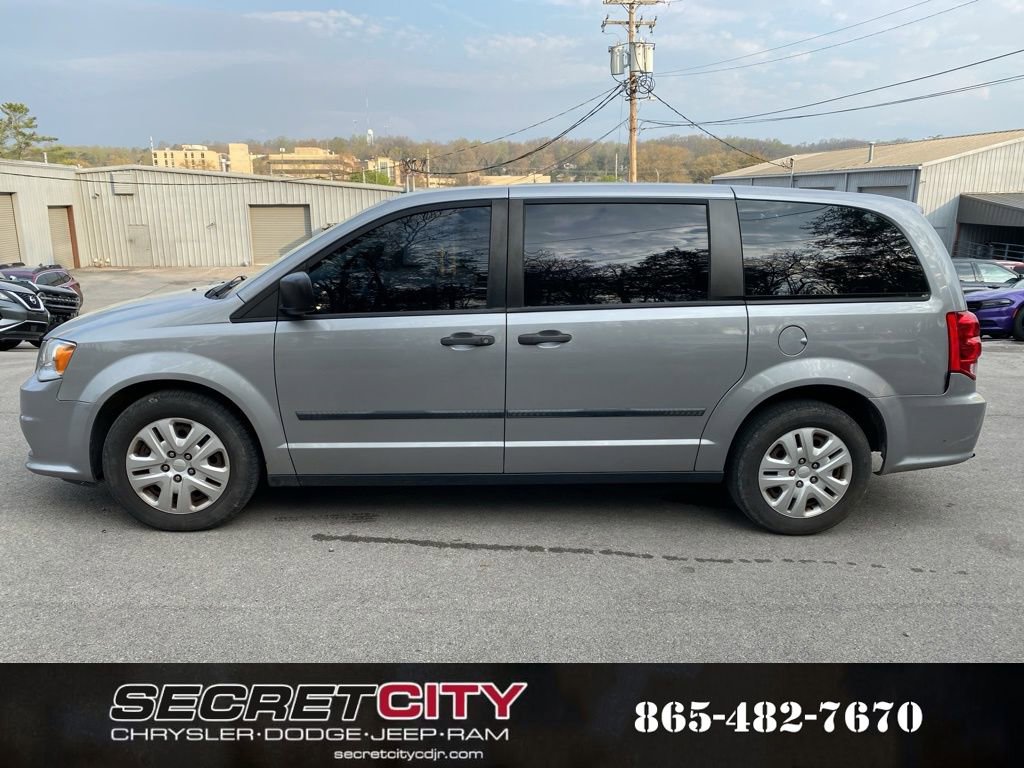 Used 2016 Dodge Grand Caravan American Value Package image 8